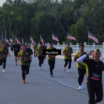Runner Photo 7107922