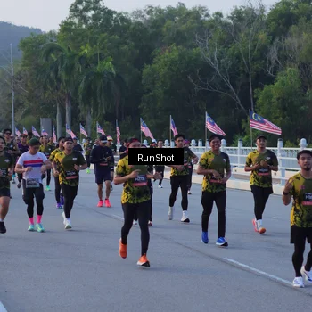 Runner Photo 7107923