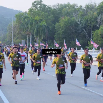 Runner Photo 7107928