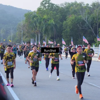 Runner Photo 7107932