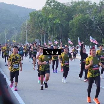 Runner Photo 7107947