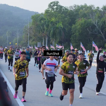 Runner Photo 7107948