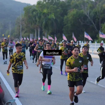 Runner Photo 7107950