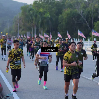 Runner Photo 7107952
