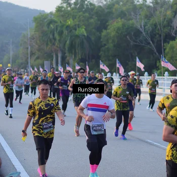 Runner Photo 7107972