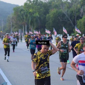 Runner Photo 7107980