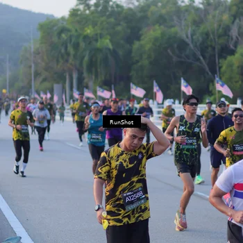 Runner Photo 7107986