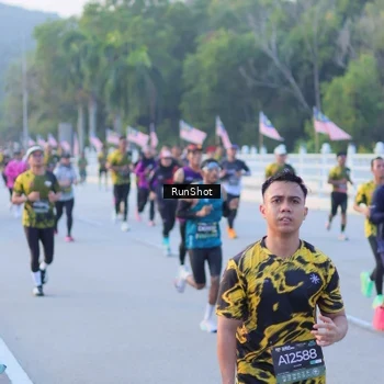 Runner Photo 7107992