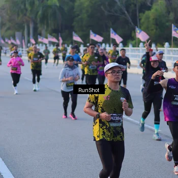 Runner Photo 7108022
