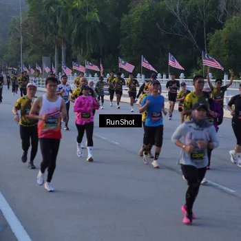 Runner Photo 7108048