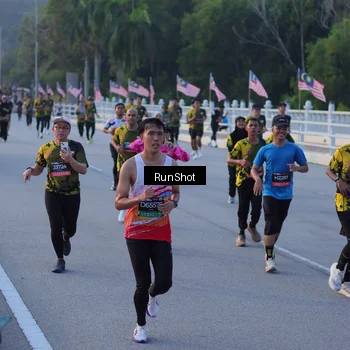 Runner Photo 7108058