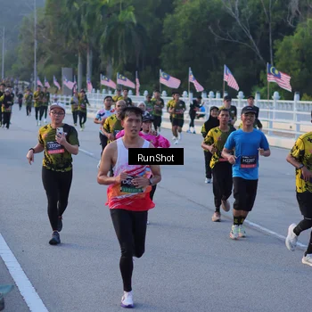 Runner Photo 7108059