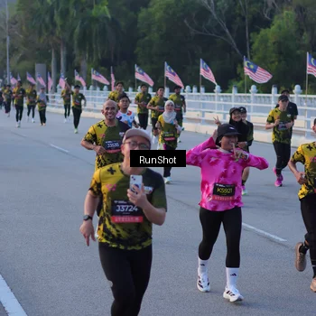Runner Photo 7108082