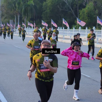 Runner Photo 7108086