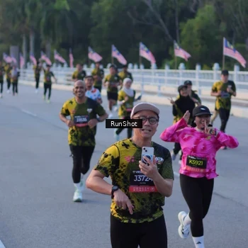 Runner Photo 7108094