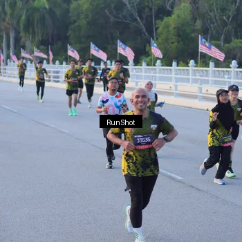 Runner Photo 7108108
