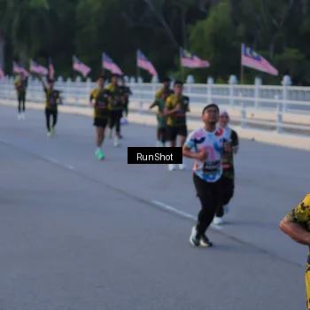 Runner Photo 7108118