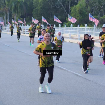Runner Photo 7108126