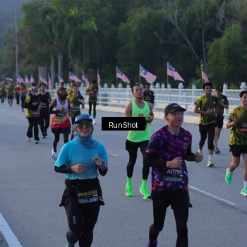Runner Photo 7108141