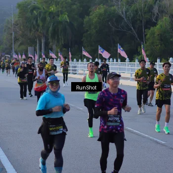 Runner Photo 7108144