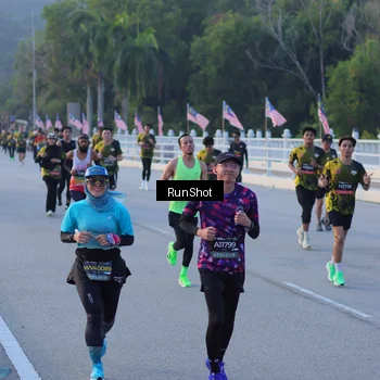 Runner Photo 7108147
