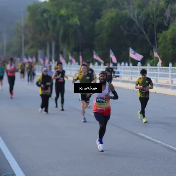 Runner Photo 7108162