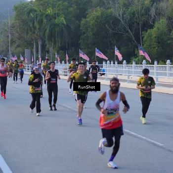 Runner Photo 7108169