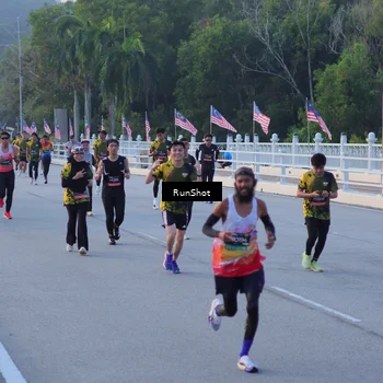 Runner Photo 7108170