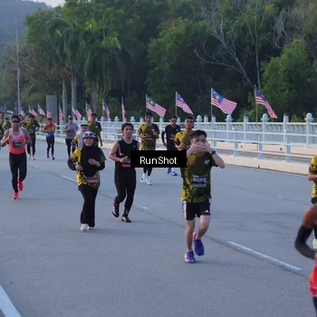 Runner Photo 7108179