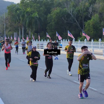 Runner Photo 7108183