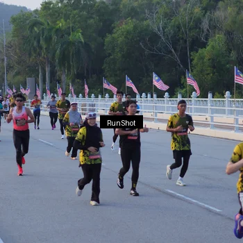 Runner Photo 7108188