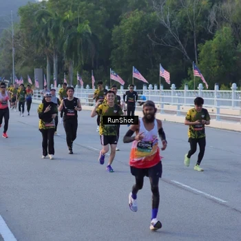 Runner Photo 7108204
