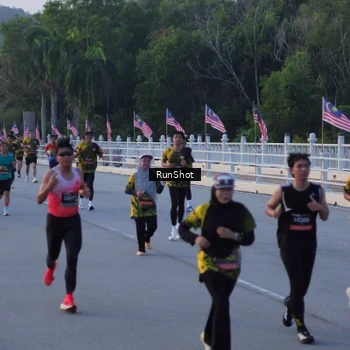 Runner Photo 7108212
