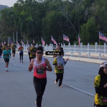 Runner Photo 7108220