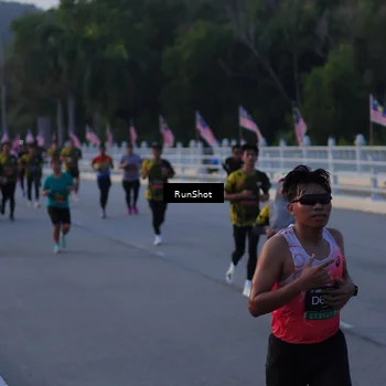 Runner Photo 7108227