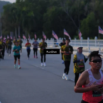 Runner Photo 7108229