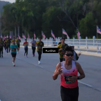 Runner Photo 7108230