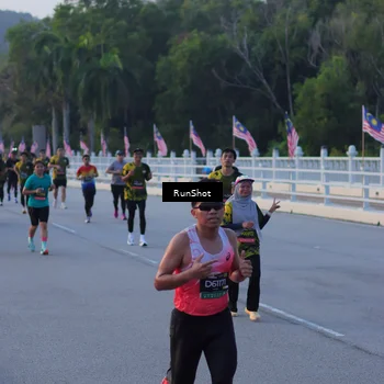 Runner Photo 7108233