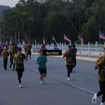 Runner Photo 7108240