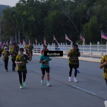 Runner Photo 7108241