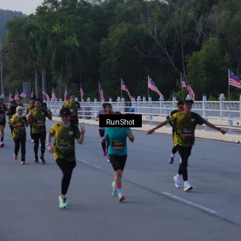 Runner Photo 7108247