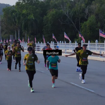Runner Photo 7108249
