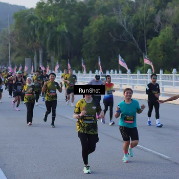 Runner Photo 7108258