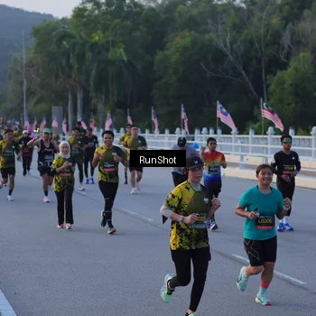 Runner Photo 7108261