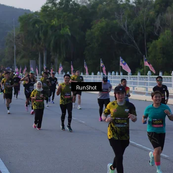 Runner Photo 7108262