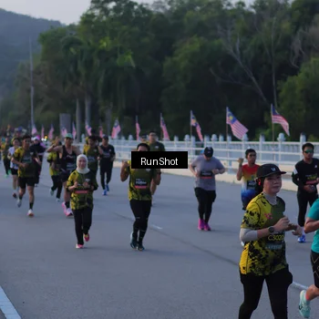 Runner Photo 7108268
