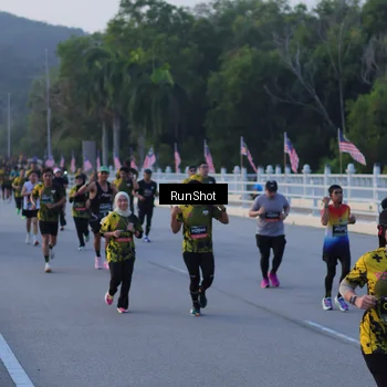 Runner Photo 7108272