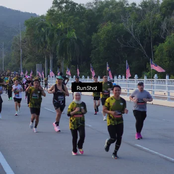 Runner Photo 7108280