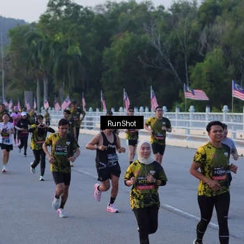 Runner Photo 7108294