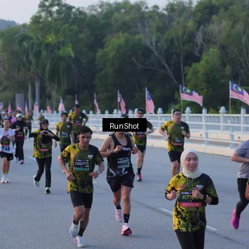 Runner Photo 7108302